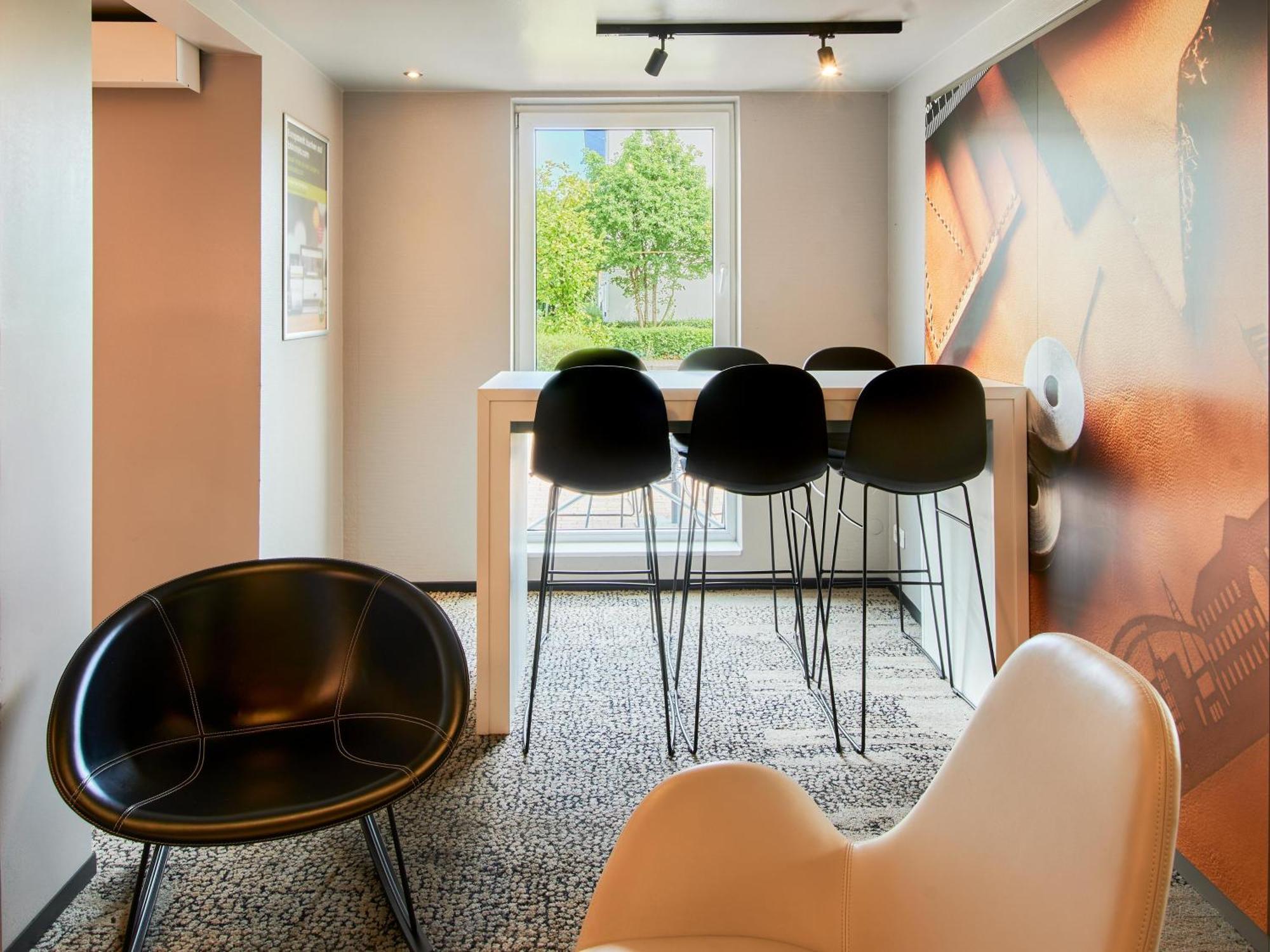B&B Hotel Offenbach-Sued エクステリア 写真