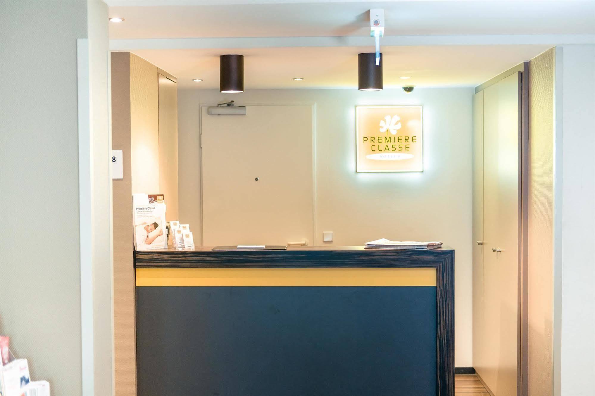 B&B Hotel Offenbach-Sued エクステリア 写真