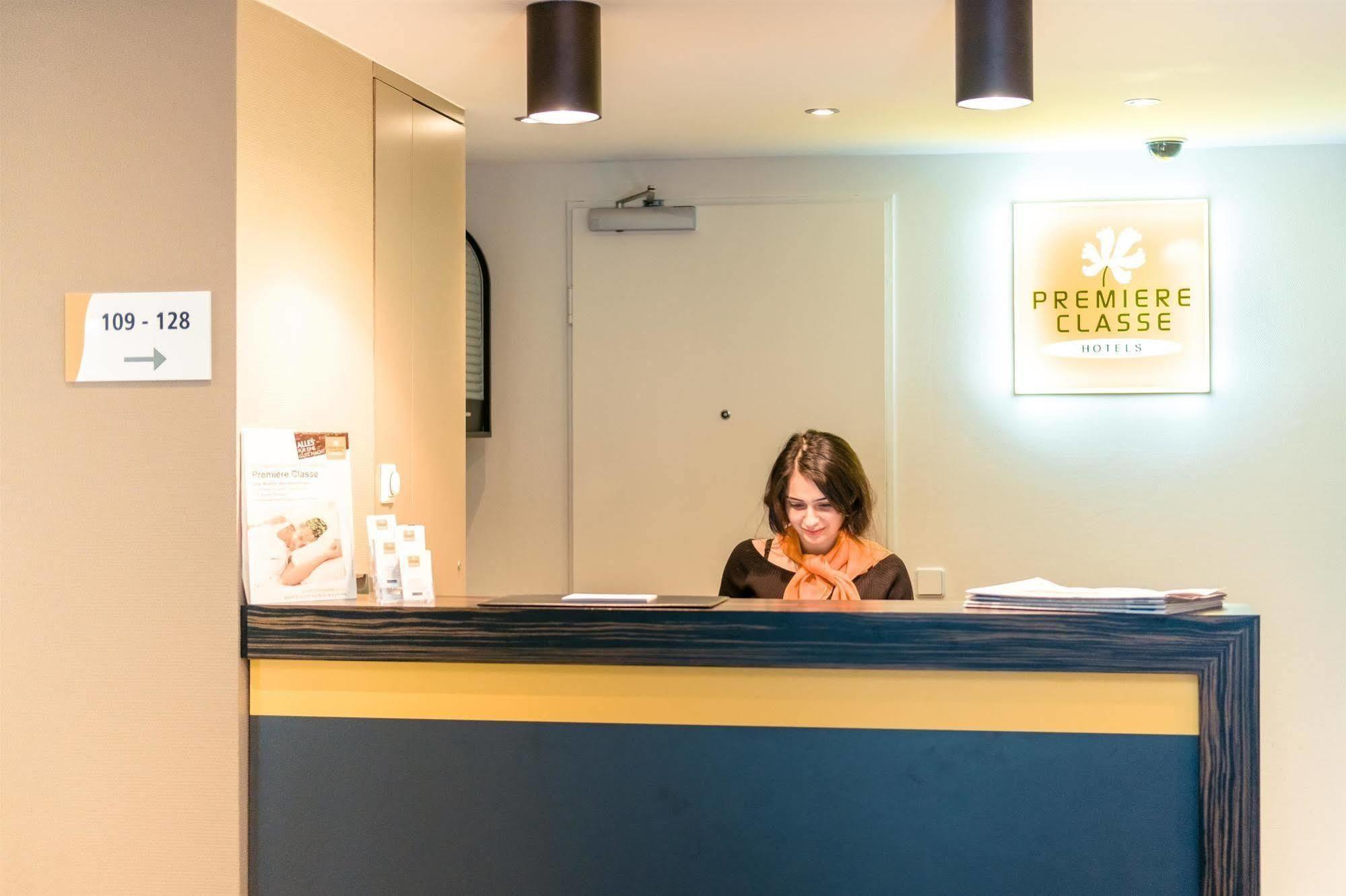 B&B Hotel Offenbach-Sued エクステリア 写真