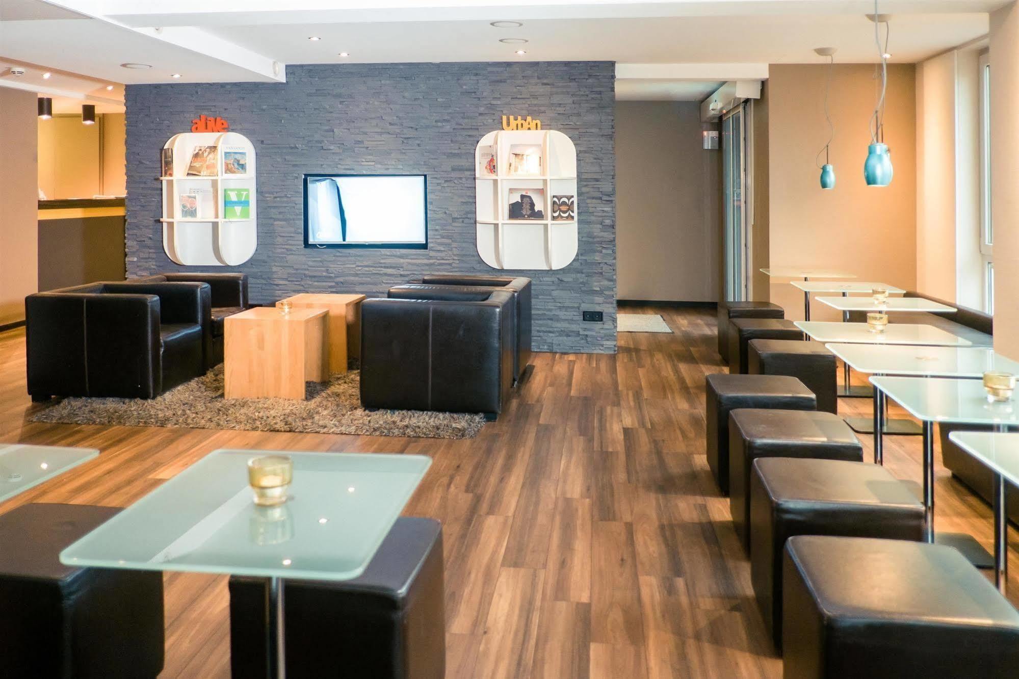 B&B Hotel Offenbach-Sued エクステリア 写真